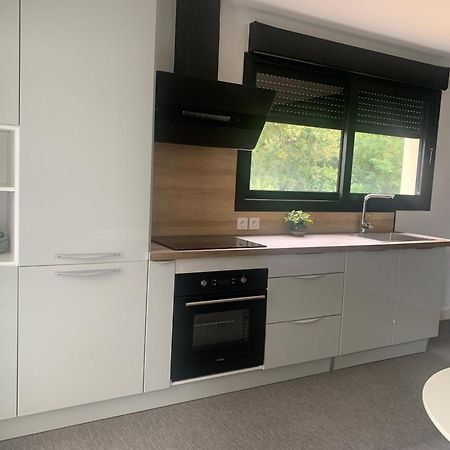 Вилла Sur Cote En Dombes Villette-sur-Ain Экстерьер фото